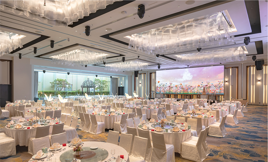 Grand Ballroom - Day
