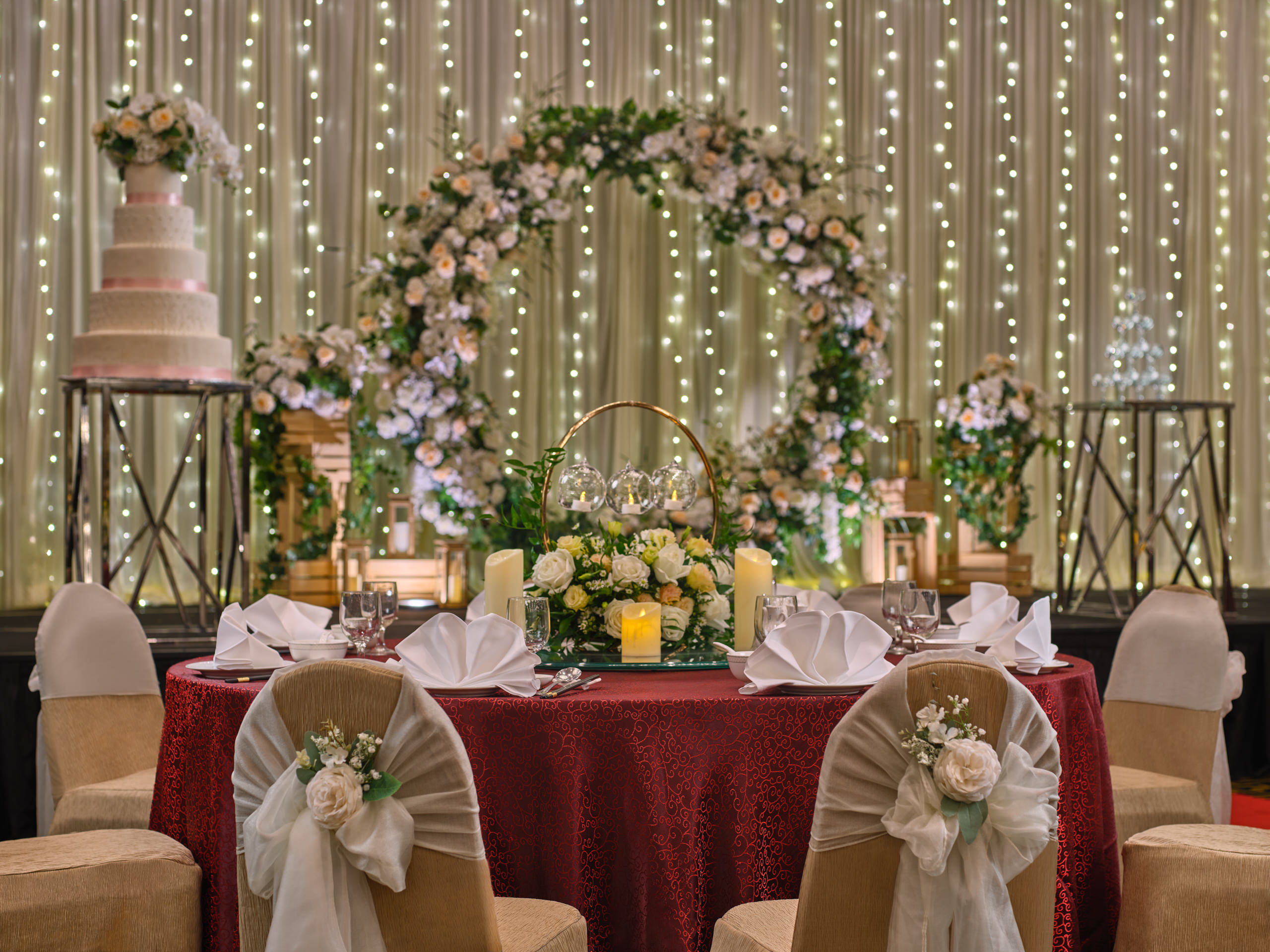 Concorde Singapore Hotel Ballroom 2025 - Botanical Rustic Setup Head Table