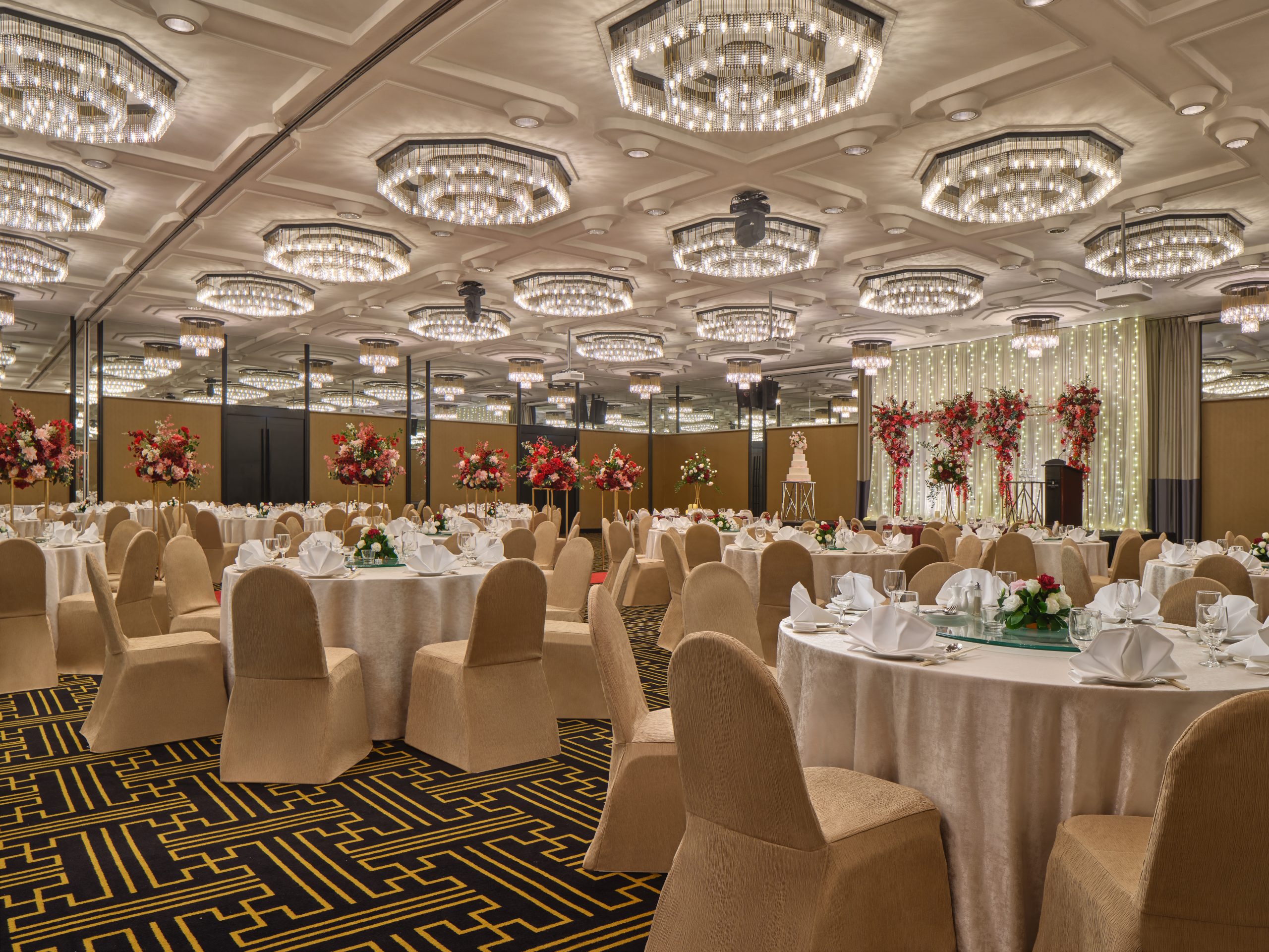 Concorde Singapore Hotel Ballroom 2025 – Scarlett Setup Side View